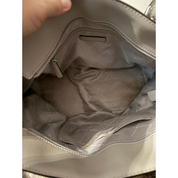 Michael Kors Gilly Large Drawstring Travel Tote Bag MK Bright White - Picture 5 of 7